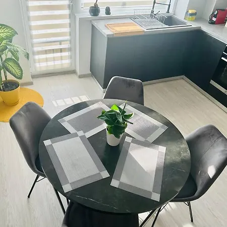 Mosaic64 Apartment *